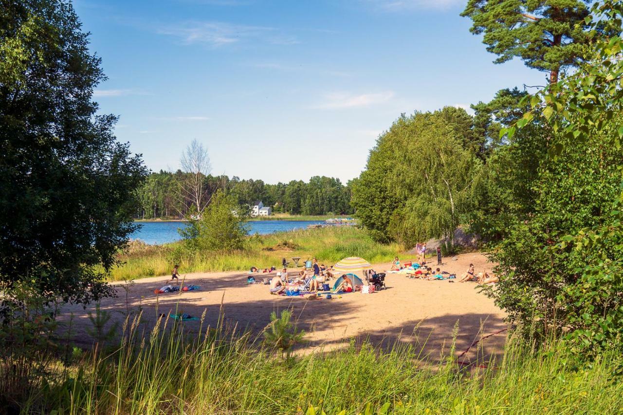 Вилла Vita Grindarna / Djuroe Havsbad Djurhamn Экстерьер фото