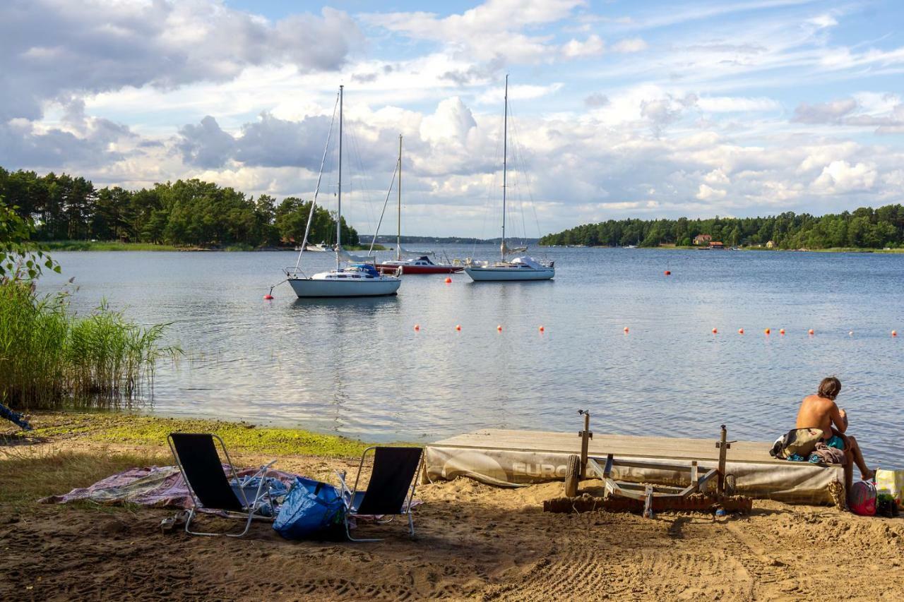 Вилла Vita Grindarna / Djuroe Havsbad Djurhamn Экстерьер фото