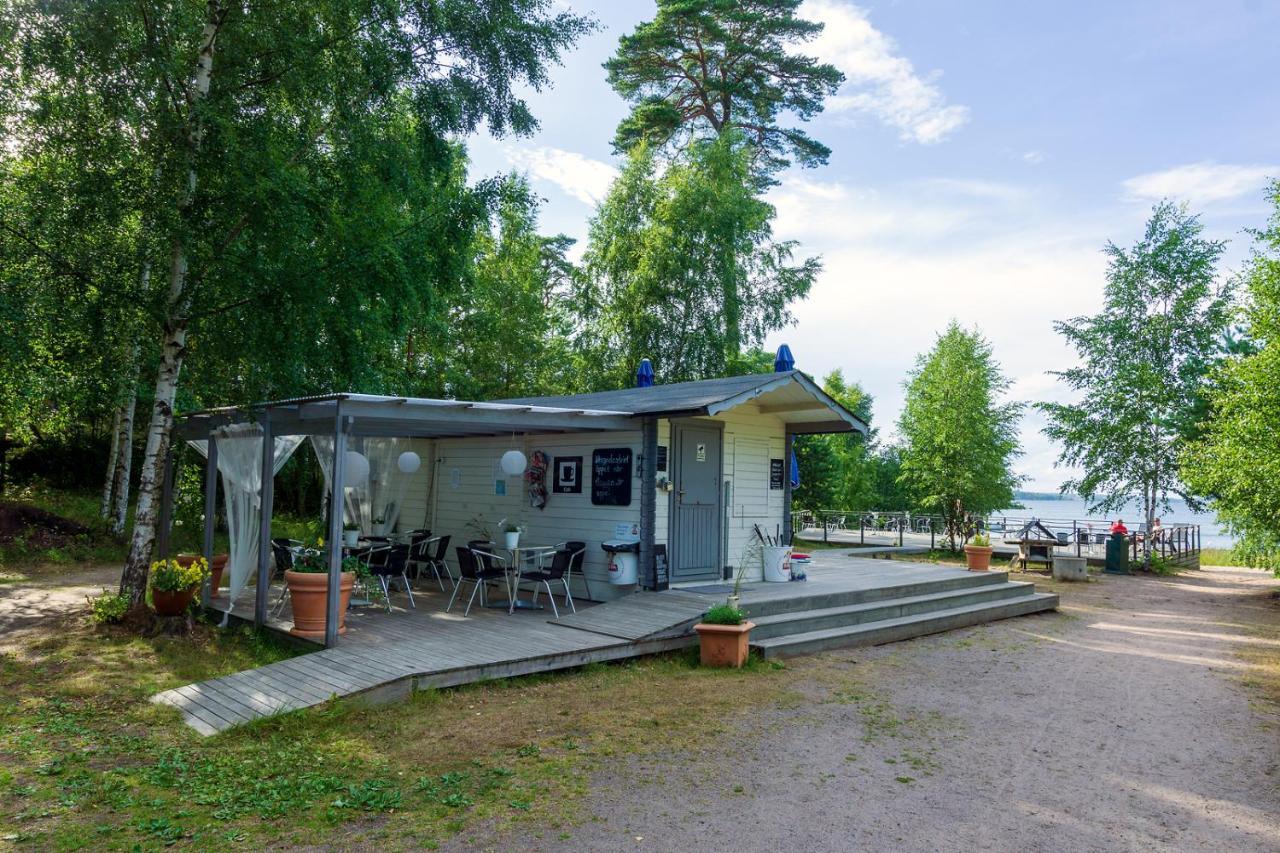 Вилла Vita Grindarna / Djuroe Havsbad Djurhamn Экстерьер фото